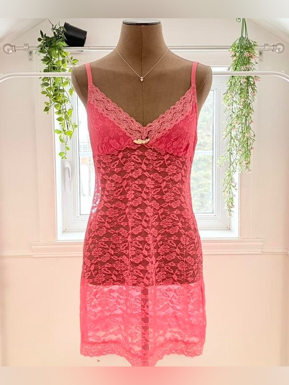 Women's Lace Chemise Slip in Pink